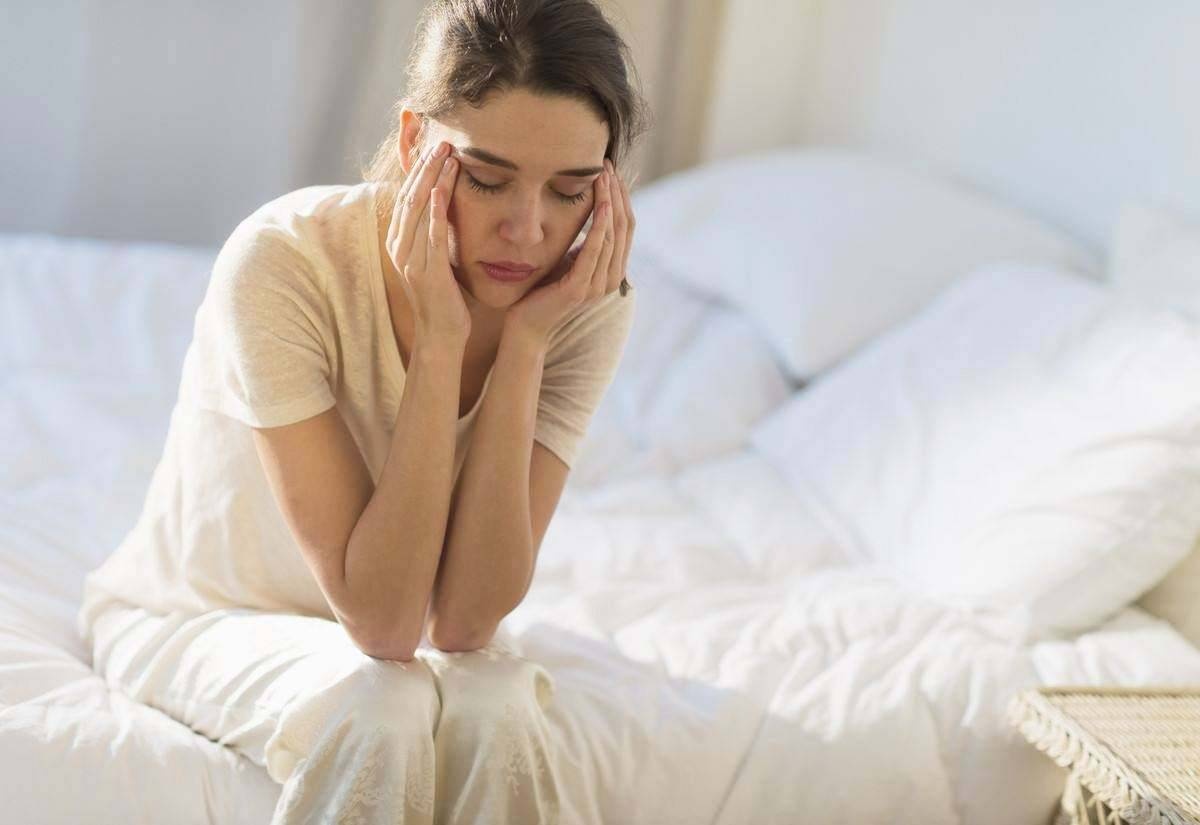 Dau dau sau khi ngu trua anh 1