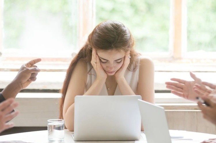 7 dac diem nhan biet nguoi co tinh cach thu dong hinh anh