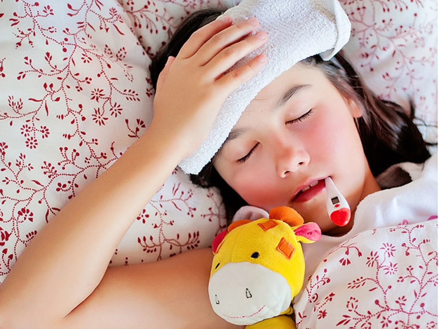 Thời điểm bị sốt cần đến bệnh viện ảnh 1 Thoi diem bi sot can den benh vien anh 1