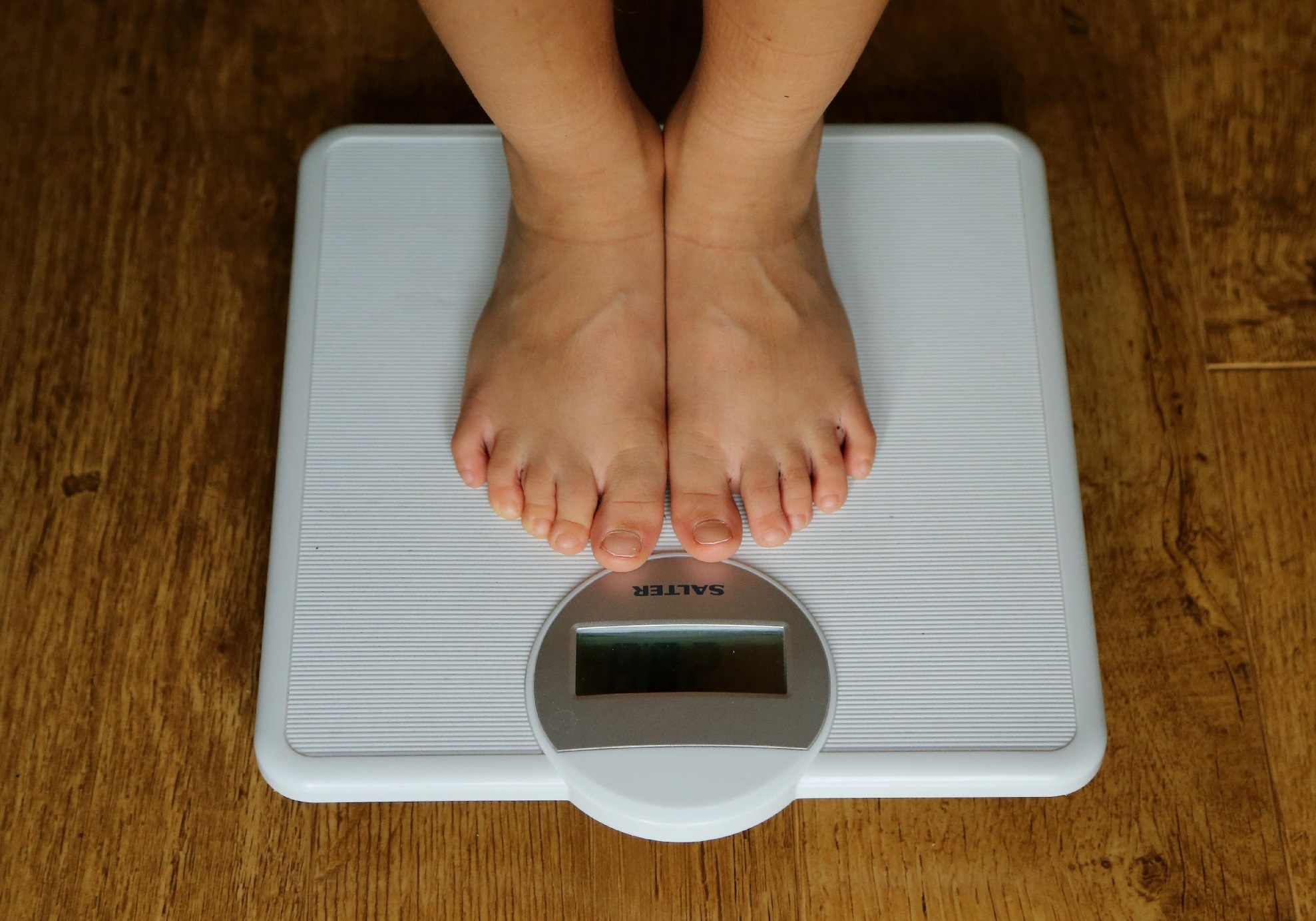 Dau hieu can dung an kieng anh 1