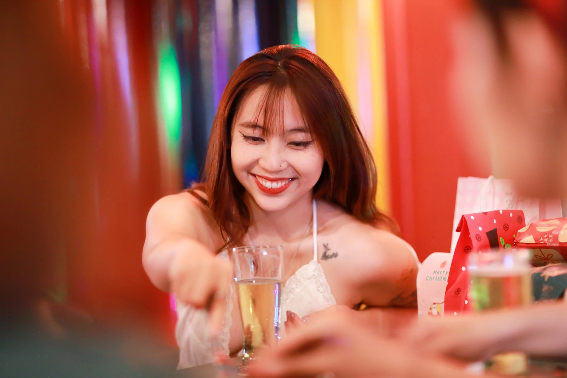 Loi chuc suc khoe hay nhat cho ngay 8/3 hinh anh