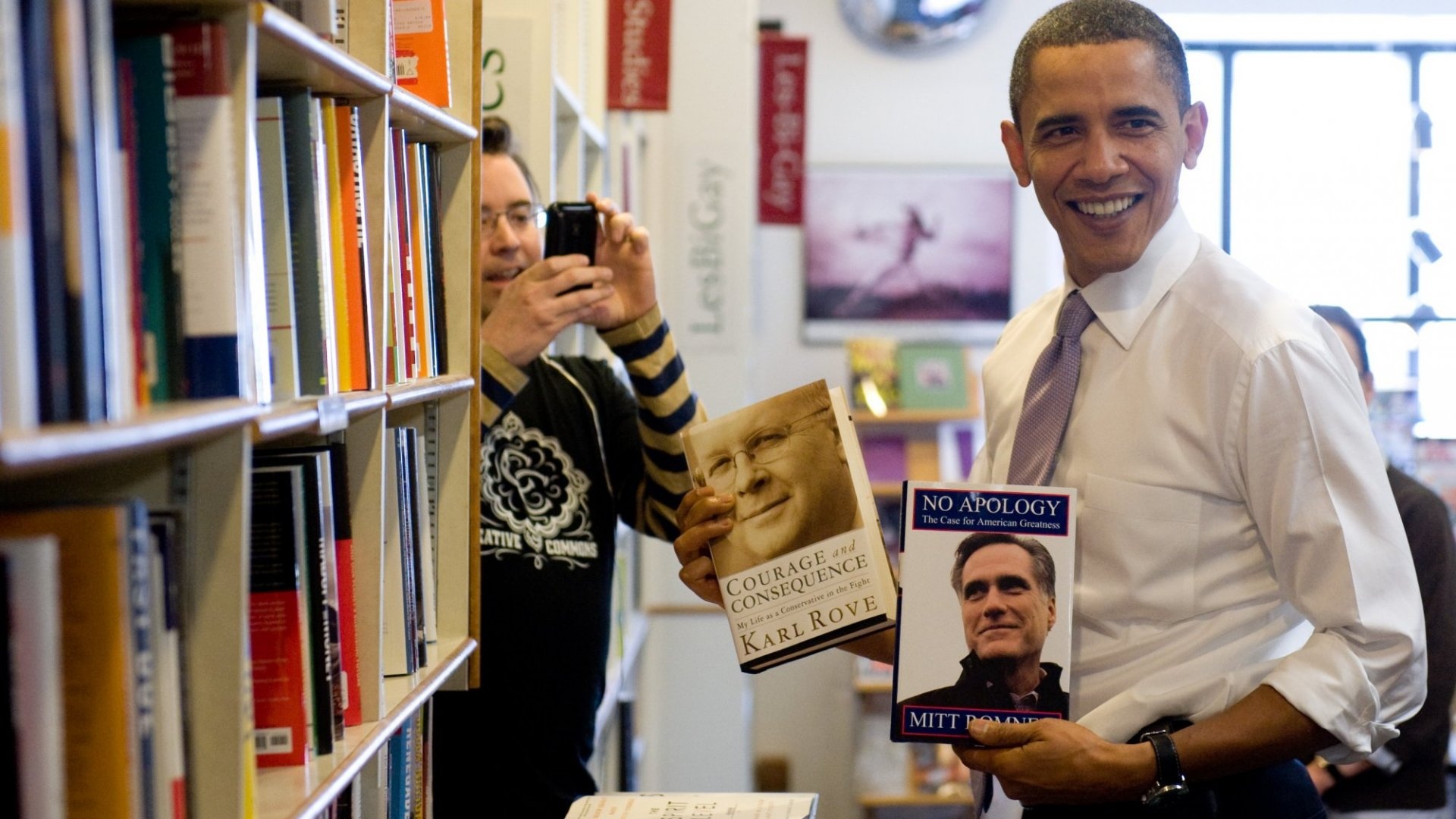 Ong Obama da doc sach gi vao dip he? hinh anh