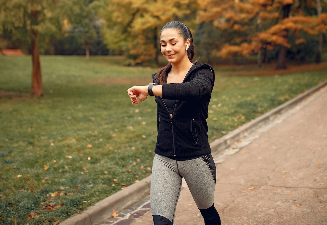 6 dieu can lam khi di bo de cai thien suc khoe tim hinh anh