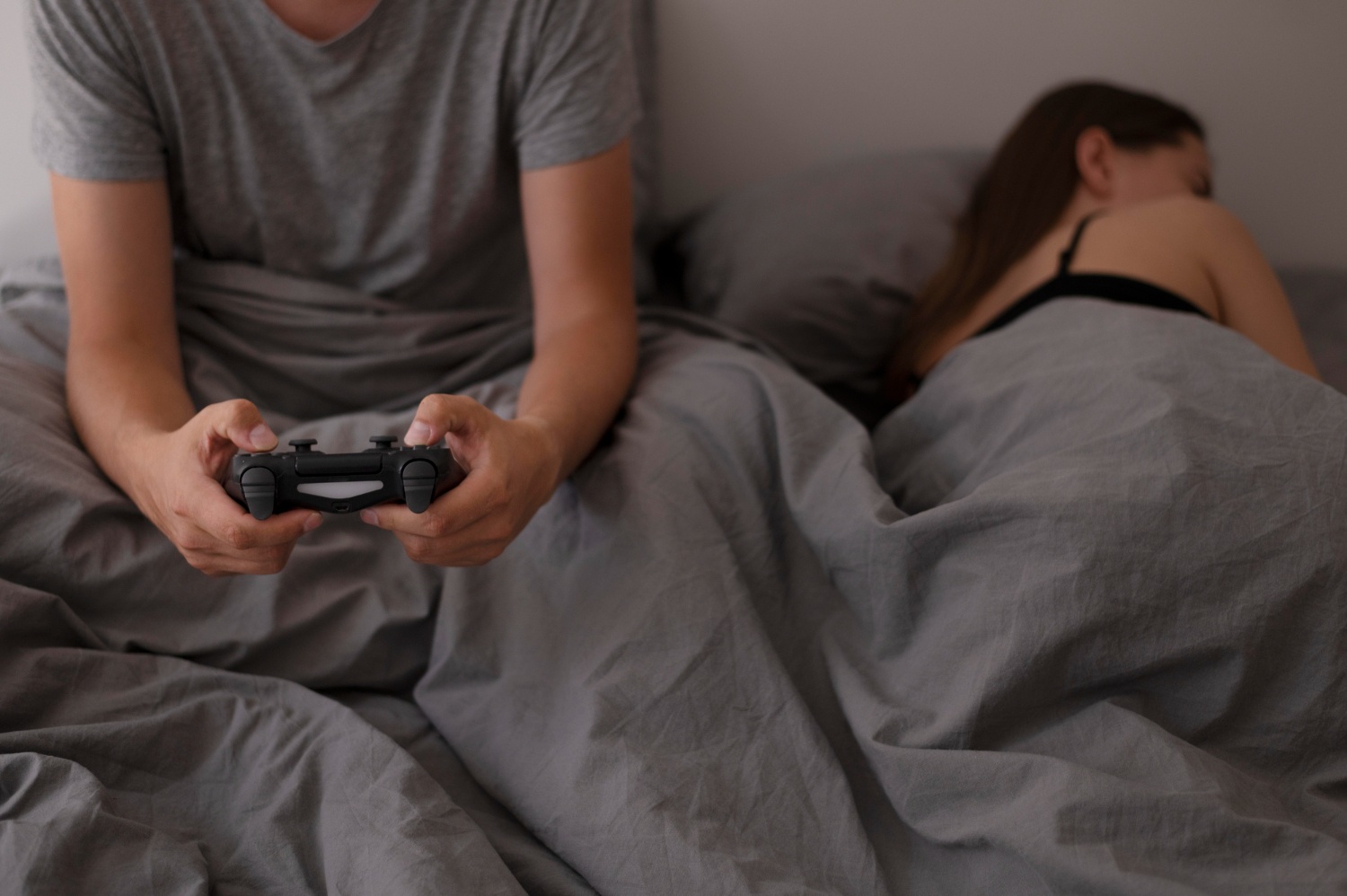 Nhung yeu to trong phong ngu lam tinh duc nguoi lanh hinh anh