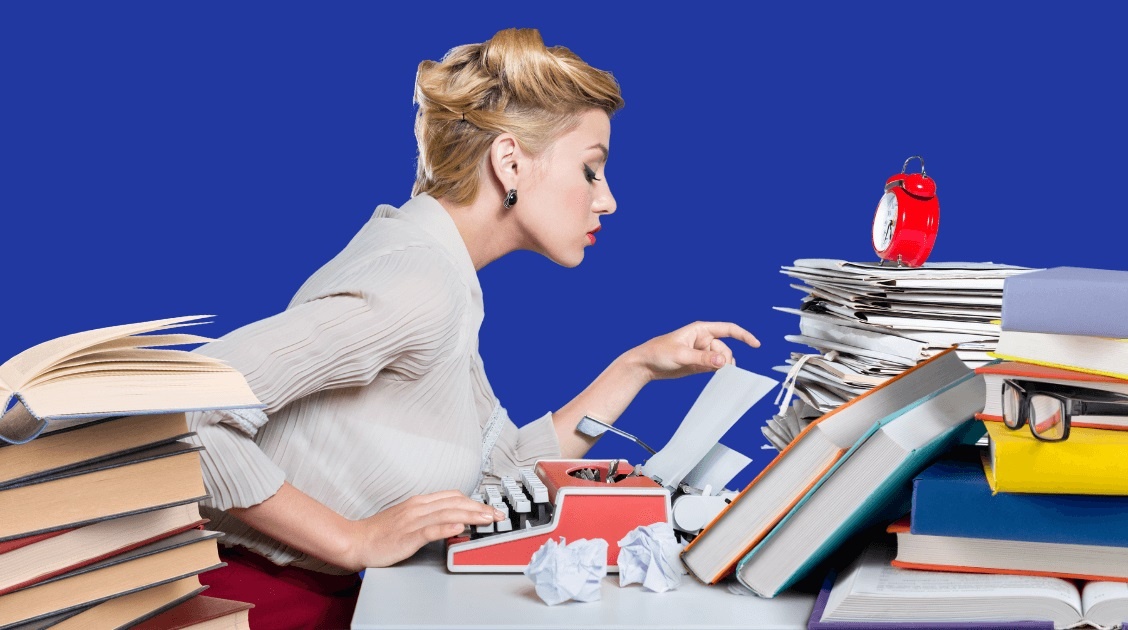 Tai sao ngay cang nhieu tac gia tu cong bo tac pham? hinh anh