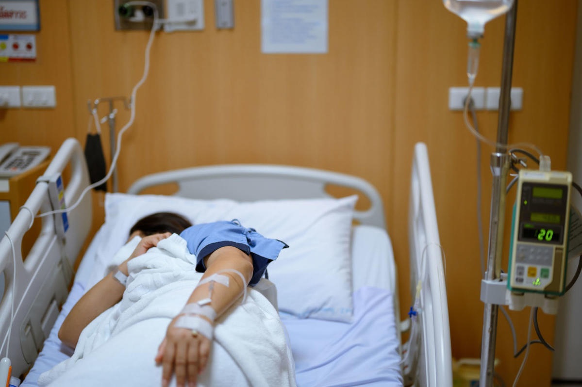 Mua cum khac nghiet khien chuyen gia My lo ngai hinh anh