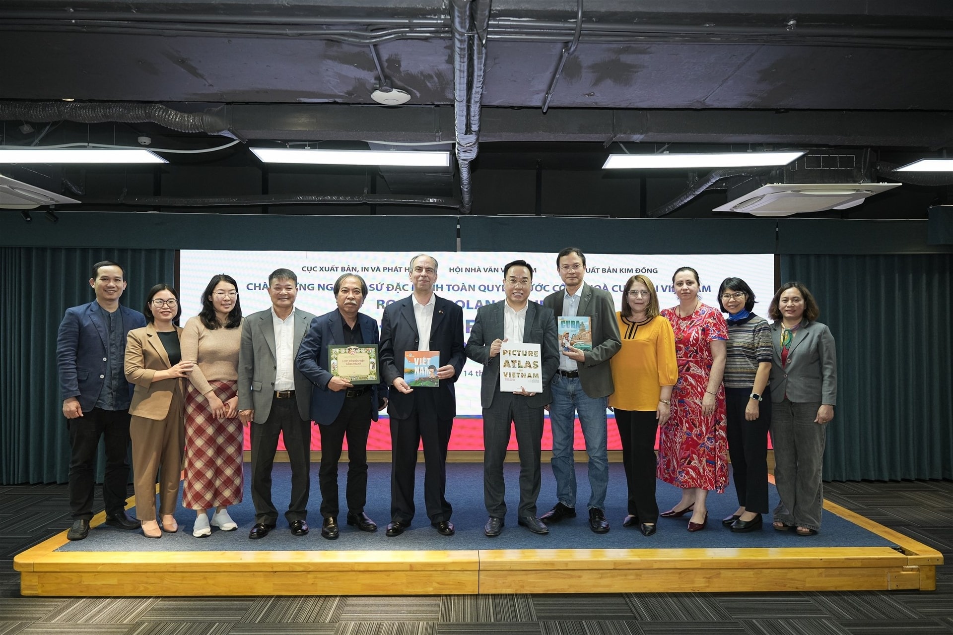 Viet Nam - Cuba anh 3