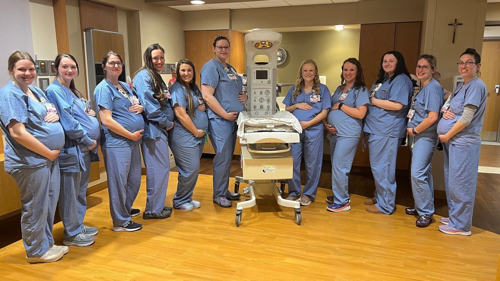 Khoanh khac ky dieu o benh vien My hinh anh