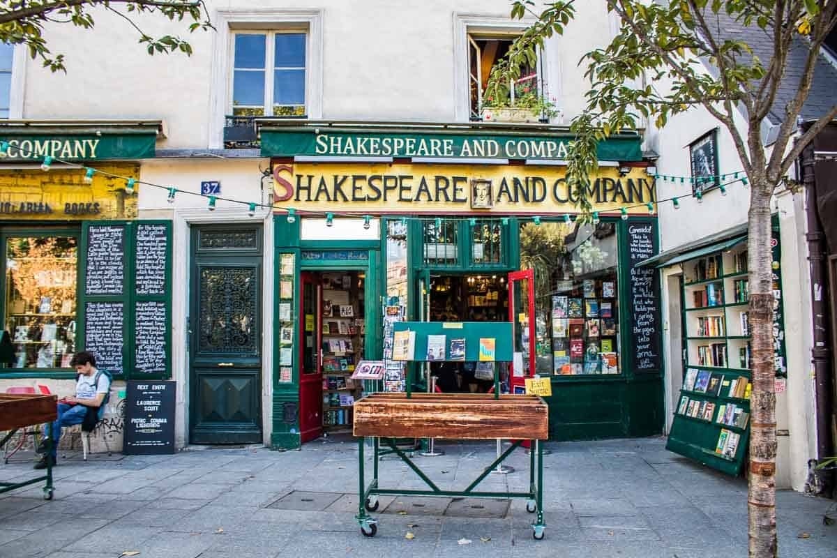 Thu vien sach noi tieng anh 3