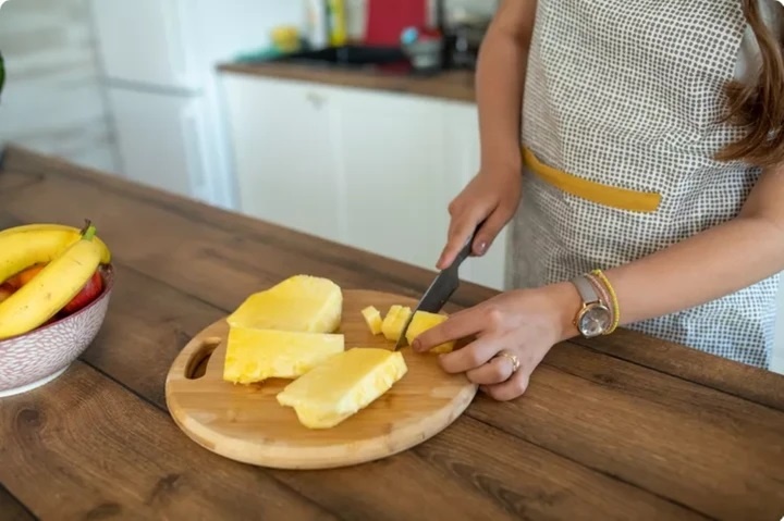 Phu nu an dua thuong xuyen co tac dung gi? hinh anh