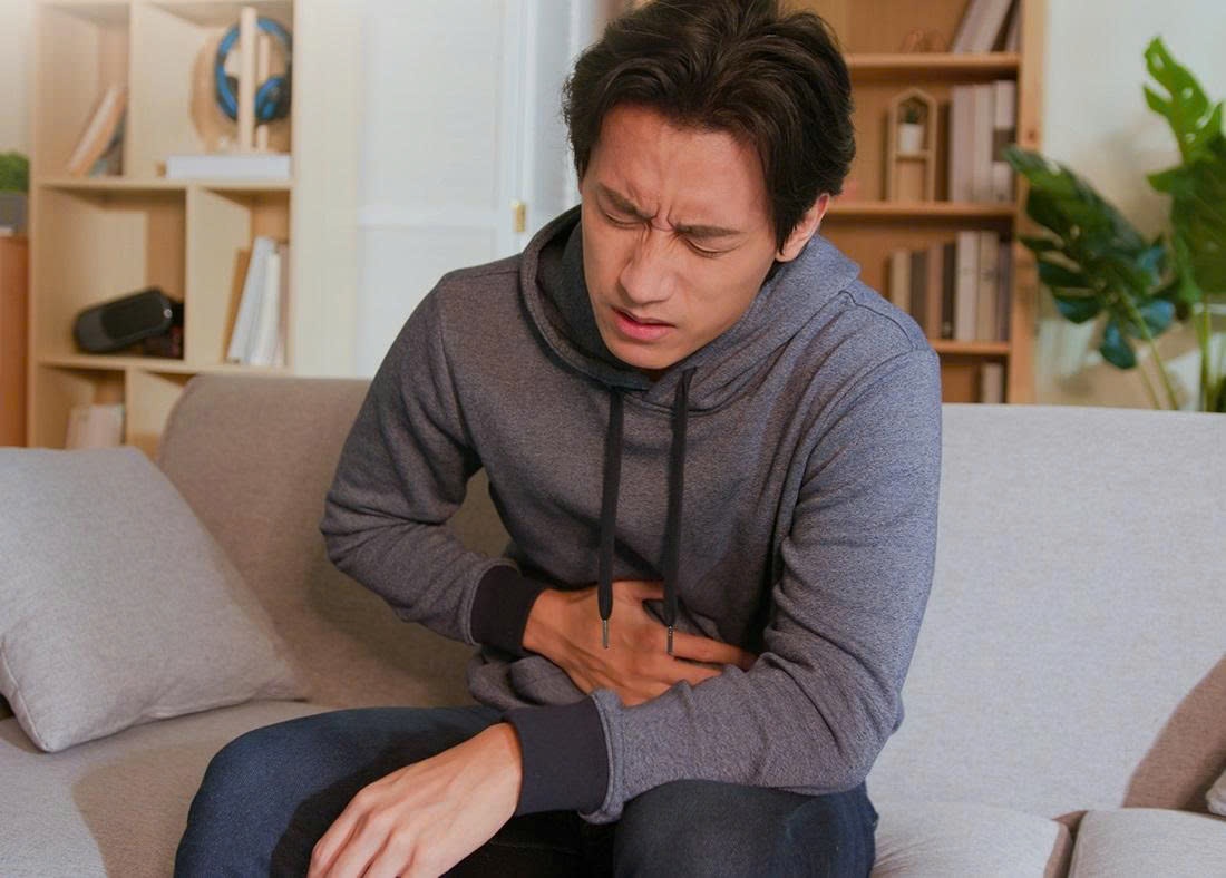 5 dau hieu de bi nham lan canh bao ung thu da day hinh anh