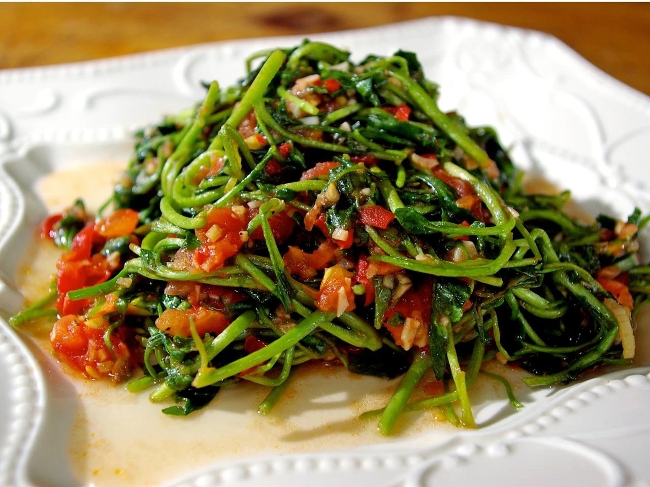 Rau chua giun san anh 1