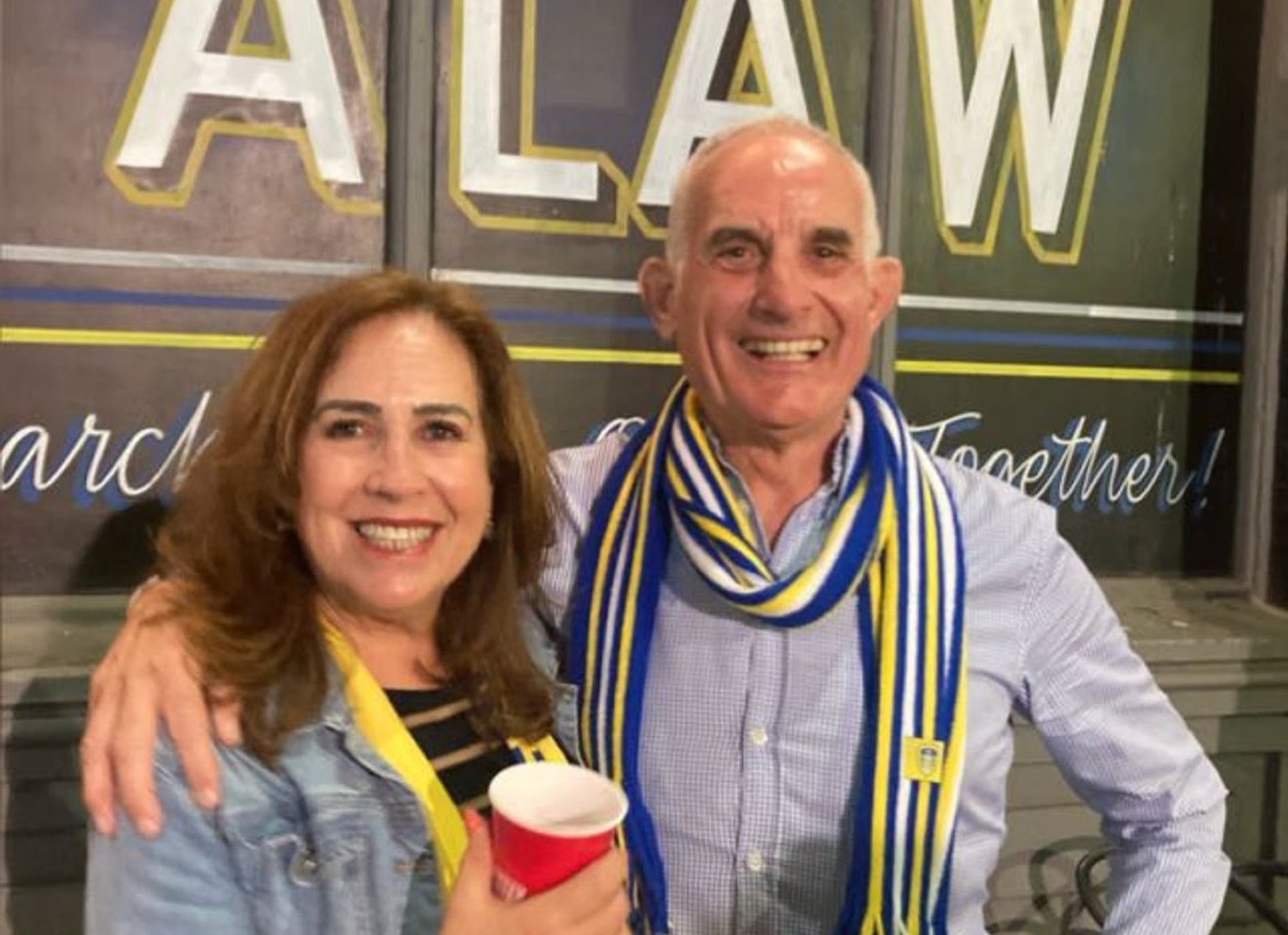 Phau thuat bang robot anh 1