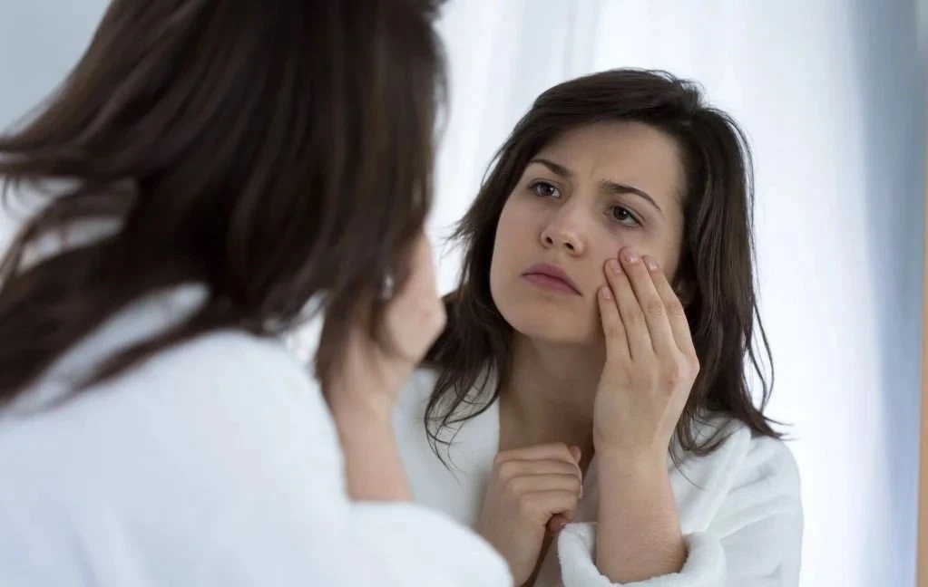 Sung mat khi ngu day anh 1