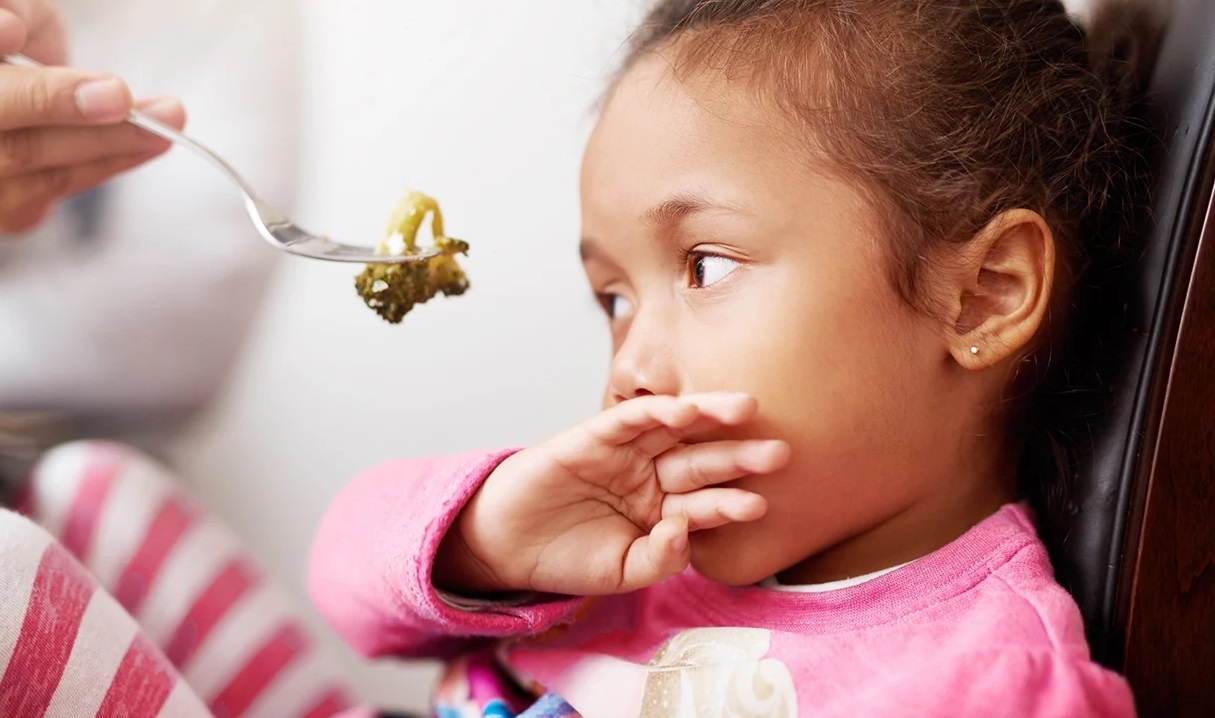 Tre khong thich an rau anh 1