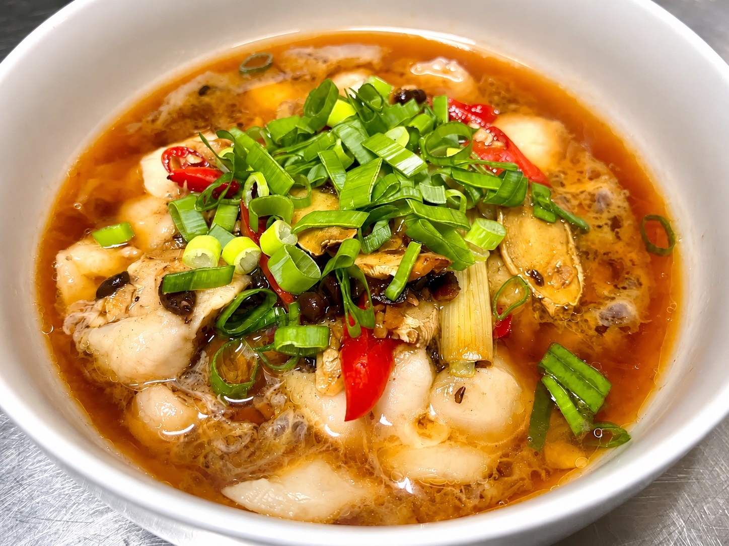 Loai ca it xuong, la 'mo vang' dinh duong o Viet Nam hinh anh