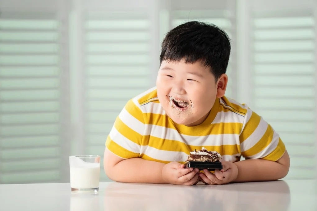 5 thói quen giúp kiểm soát cân nặng của trẻ