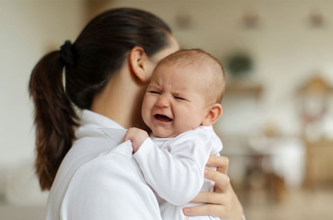Khóc dạ đề ở trẻ sơ sinh
