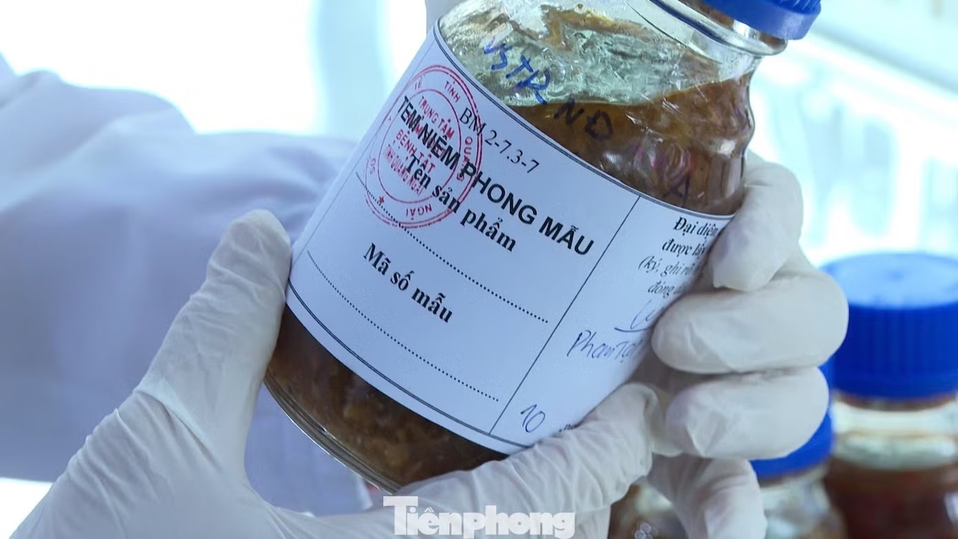Ngộ độc thực phẩm ảnh 4