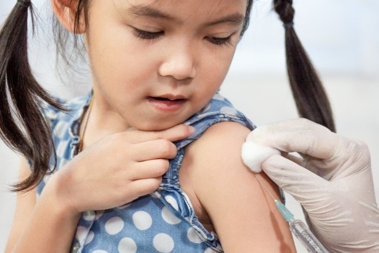 Ai nên tiêm vaccine cúm?
