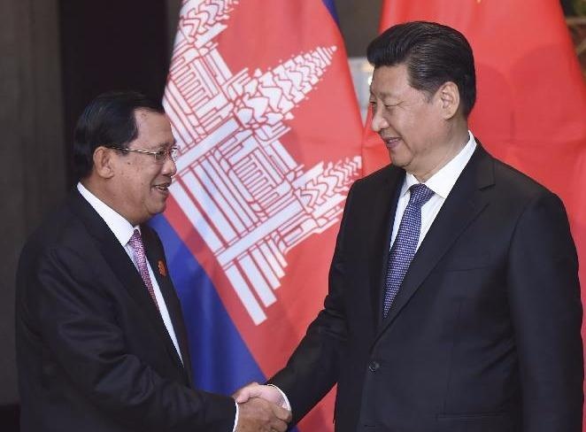 Ong Tap Can Binh lan dau tham Campuchia hinh anh