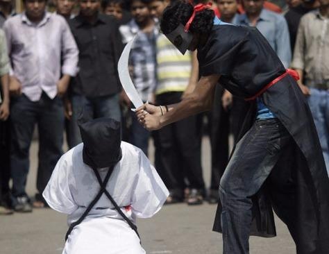 Saudi Arabia tu hinh hoang tu ban chet nguoi hinh anh