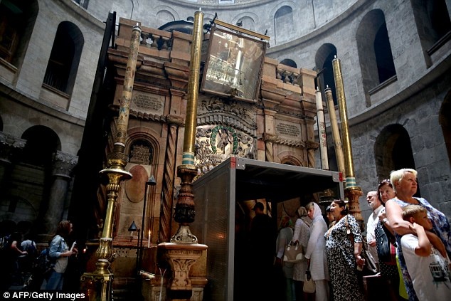 mo cua Chua Jesus duoc mo nap anh 5