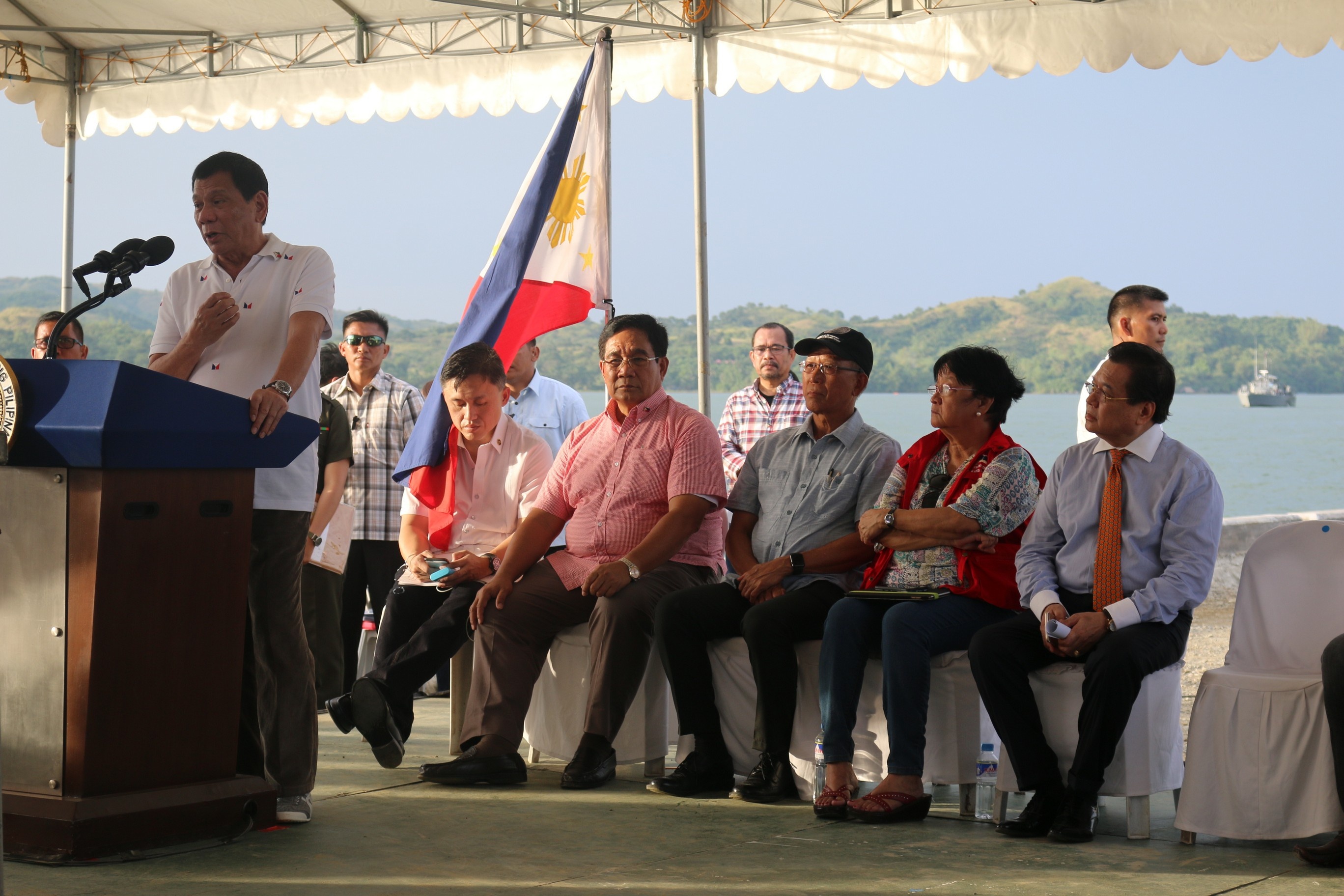 Philippines trao tra ngu dan Viet Nam anh 2