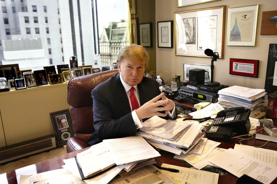 một ngày của Donald Trump ảnh 2 mot ngay cua Donald Trump anh 2