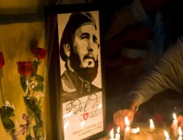 Chuyen hanh trinh cuoi cung cua lanh tu Fidel Castro hinh anh