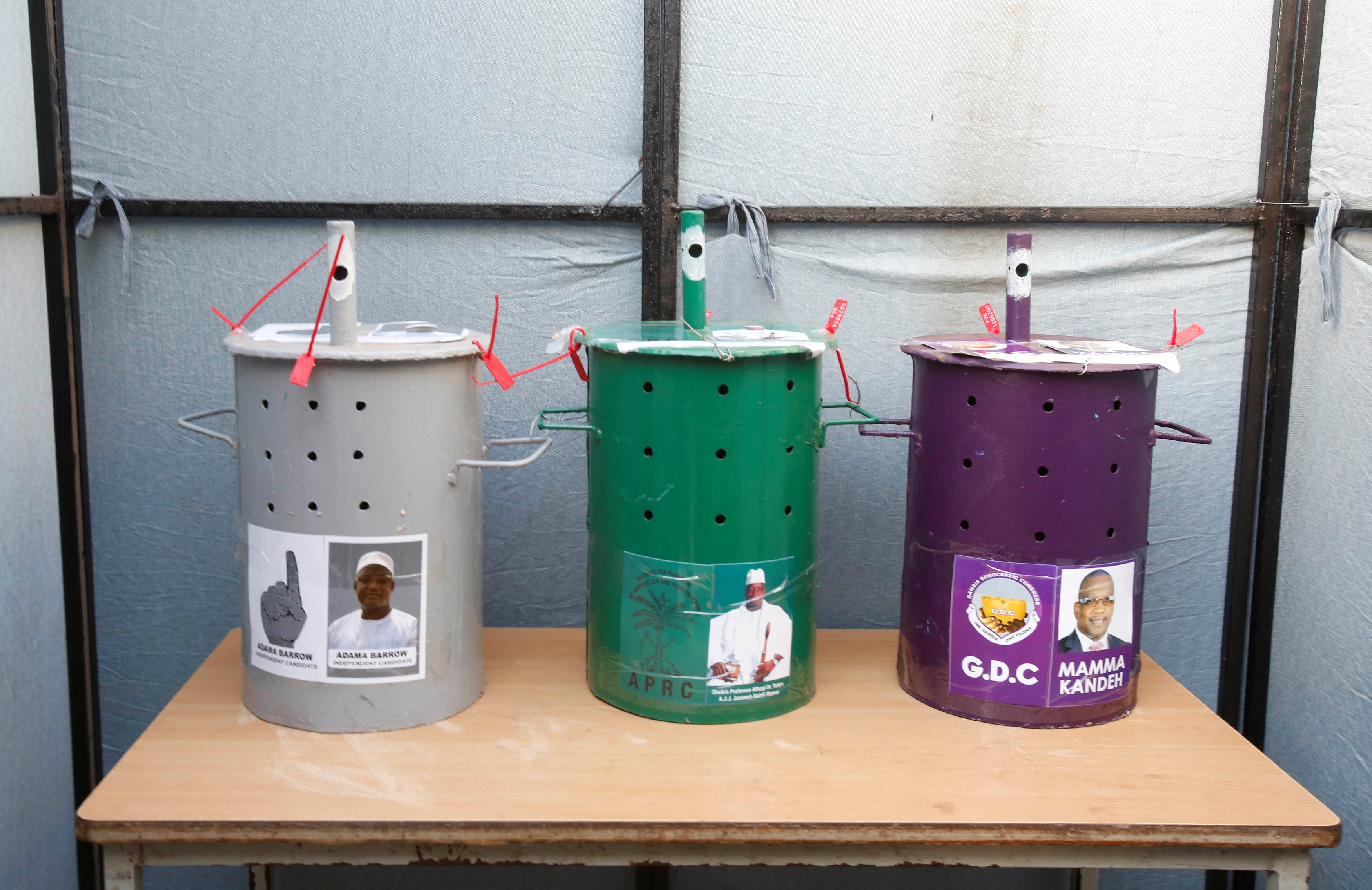 bau cu tong thong o Gambia anh 9