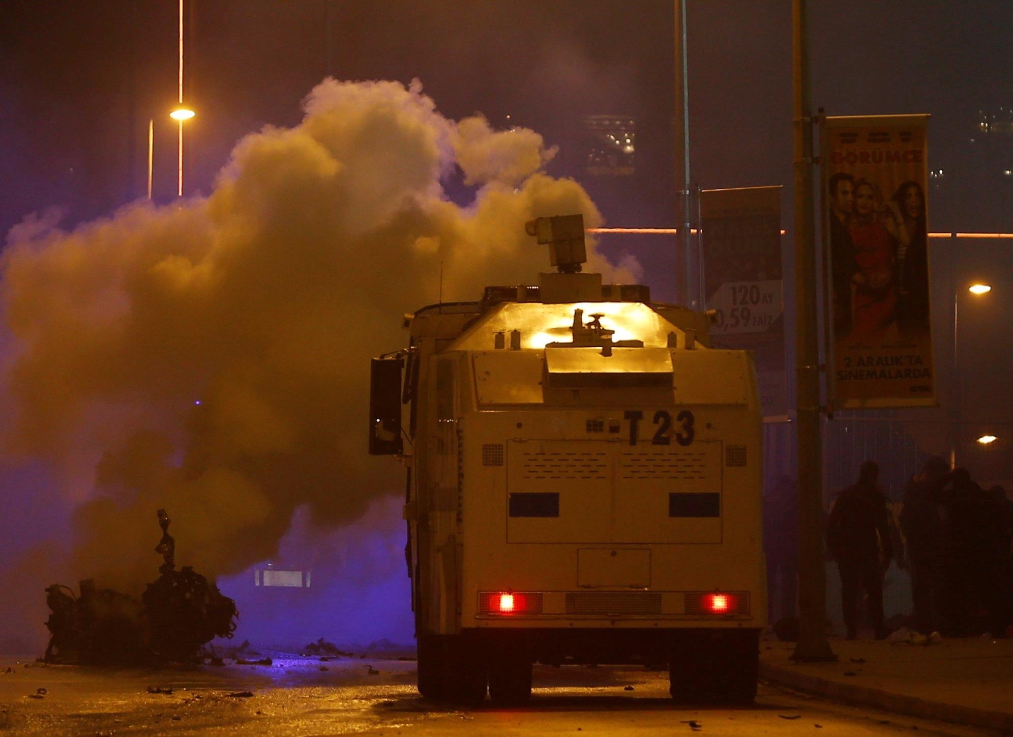 Canh sat ban chi thien tai hien truong no bom o Tho Nhi Ky hinh anh