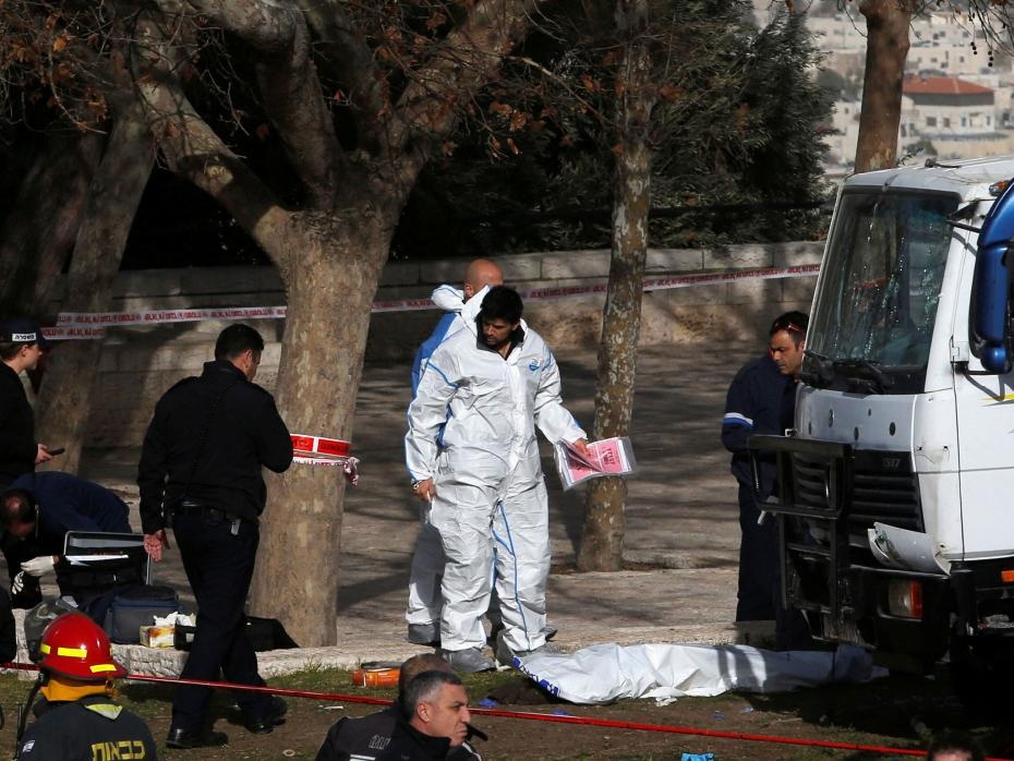 xe tải tông người đi đường ảnh 1 xe tai tong nguoi di duong anh 1