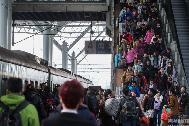 dân Trung Quốc về quê ăn tết ảnh 1 dan Trung Quoc ve que an tet anh 1