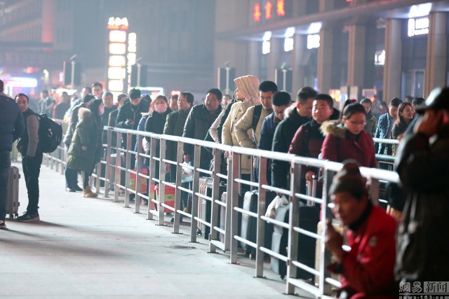 dân Trung Quốc về quê ăn tết ảnh 7 dan Trung Quoc ve que an tet anh 7