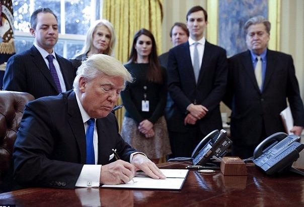 Nhung nhan vat quyen luc khuay dao Nha Trang cua TT Trump hinh anh