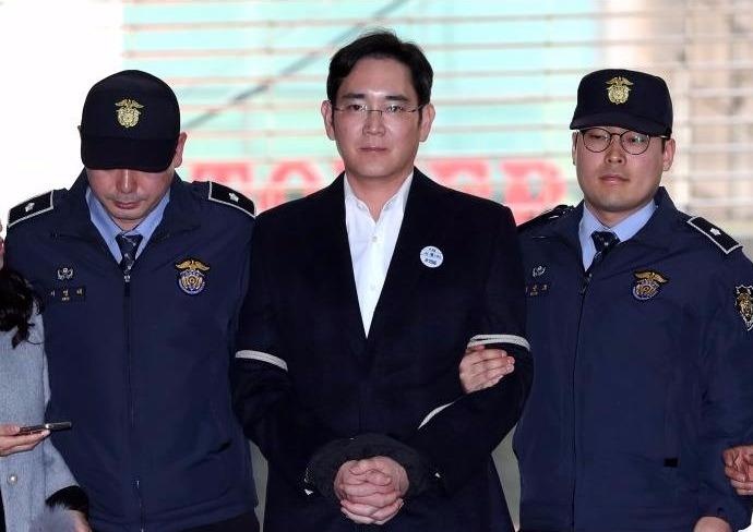 'Thai tu Samsung' phu nhan moi cao buoc truoc phien toa the ky hinh anh