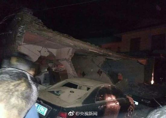 No sap hon chuc nha dan o Trung Quoc, 9 nguoi chet hinh anh