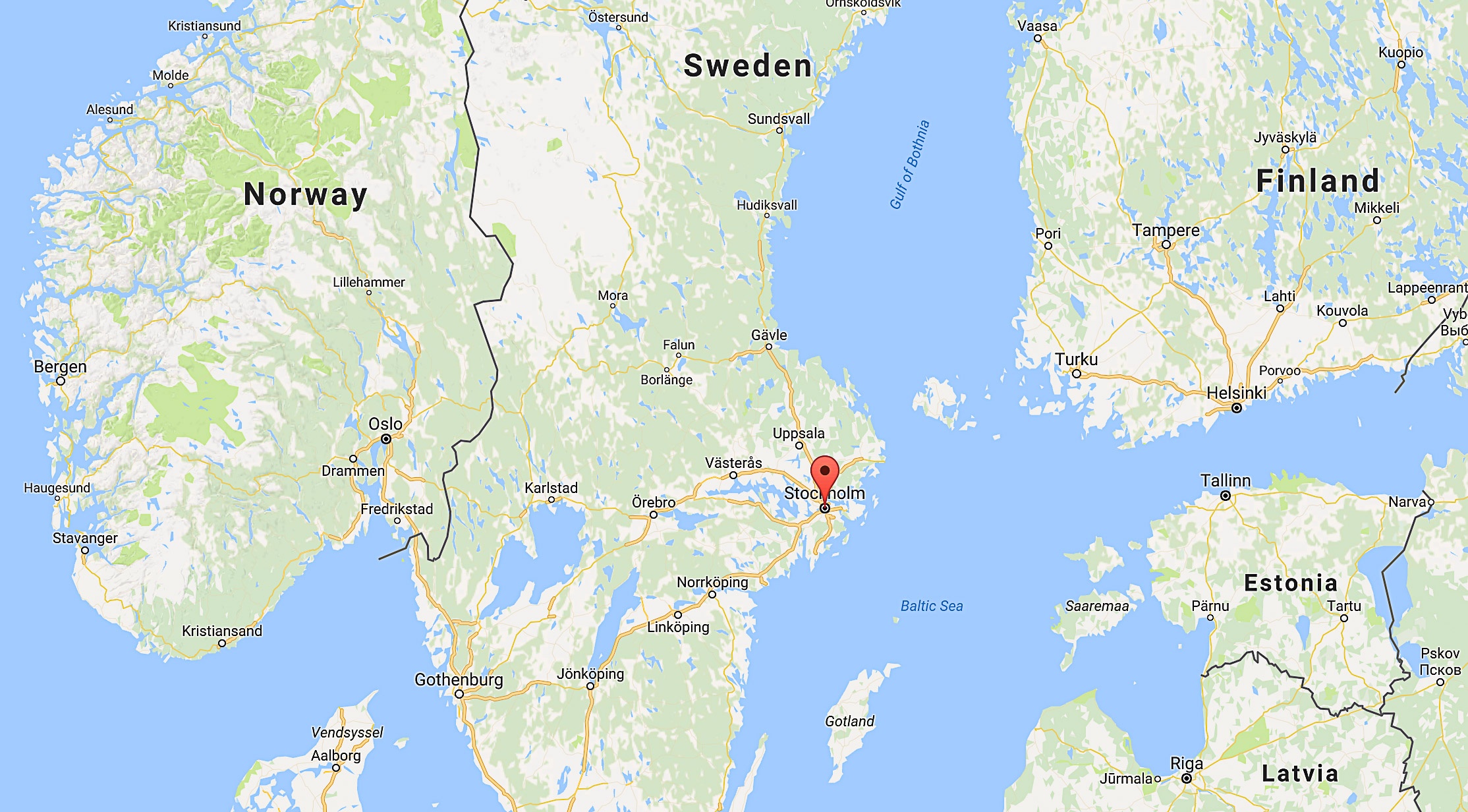 xe lao vao dam dong o Thuy Dien anh 5