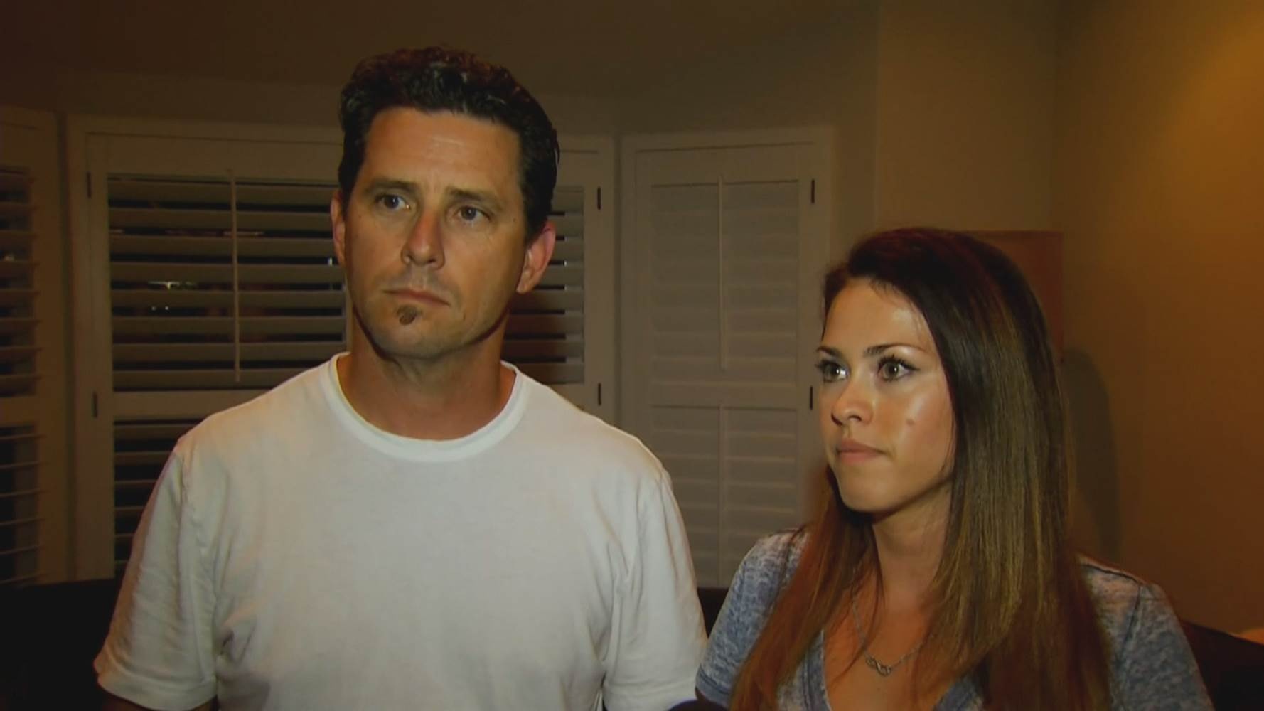 Hang bay My xin loi vi 'duoi' khach luc nua dem hinh anh