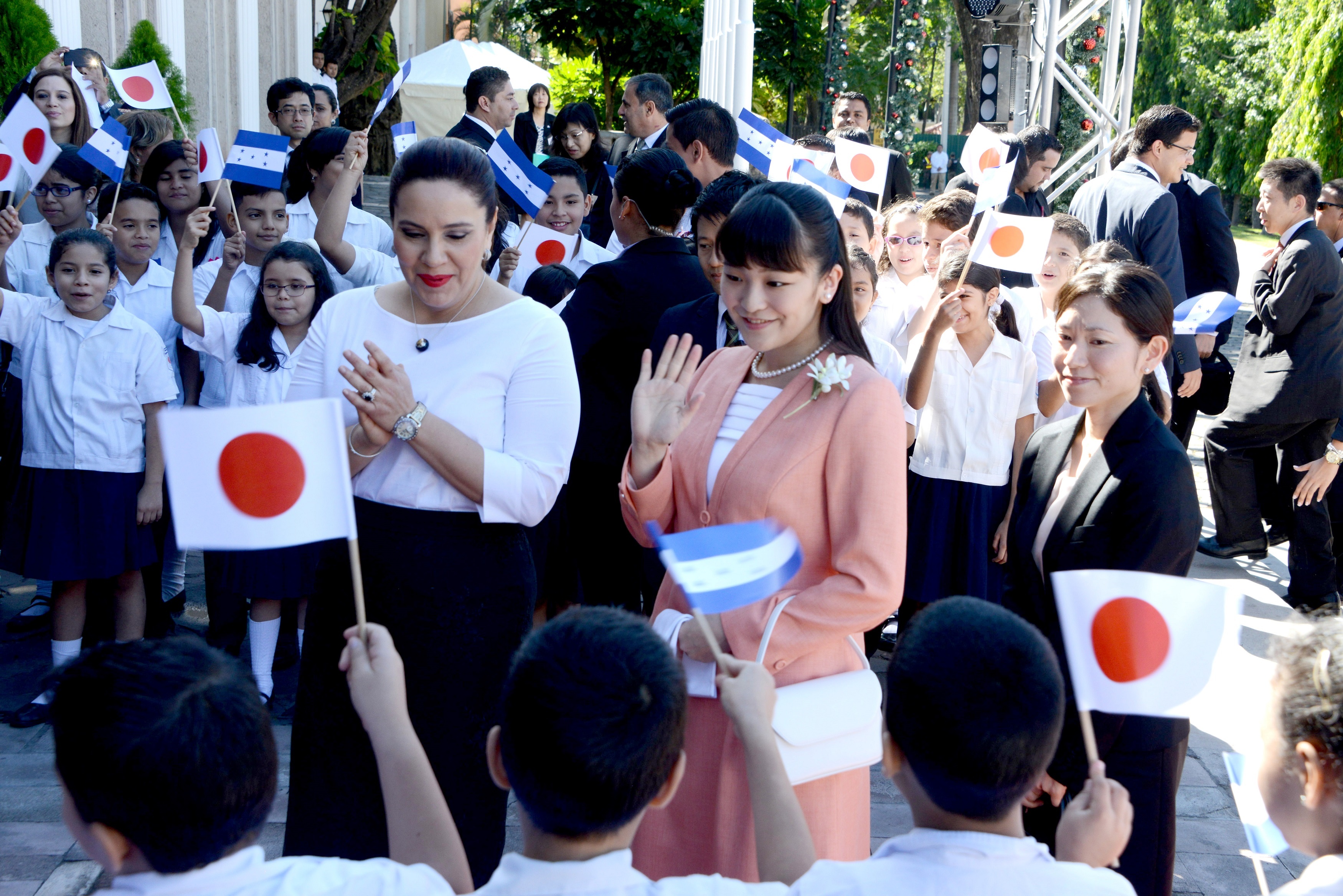 cong chua Nhat Ban ket hon anh 10