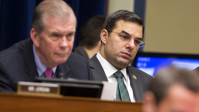 Trump bị luận tội ảnh 1 Trump bi luan toi anh 1