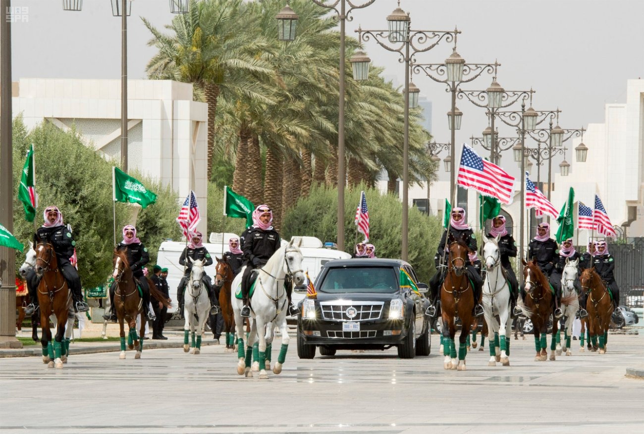 Trump duoc tiep dai nhu ong hoang anh 8