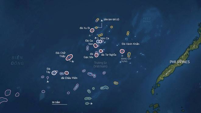 Tau chien My dien tap gan da Vanh Khan o Truong Sa hinh anh