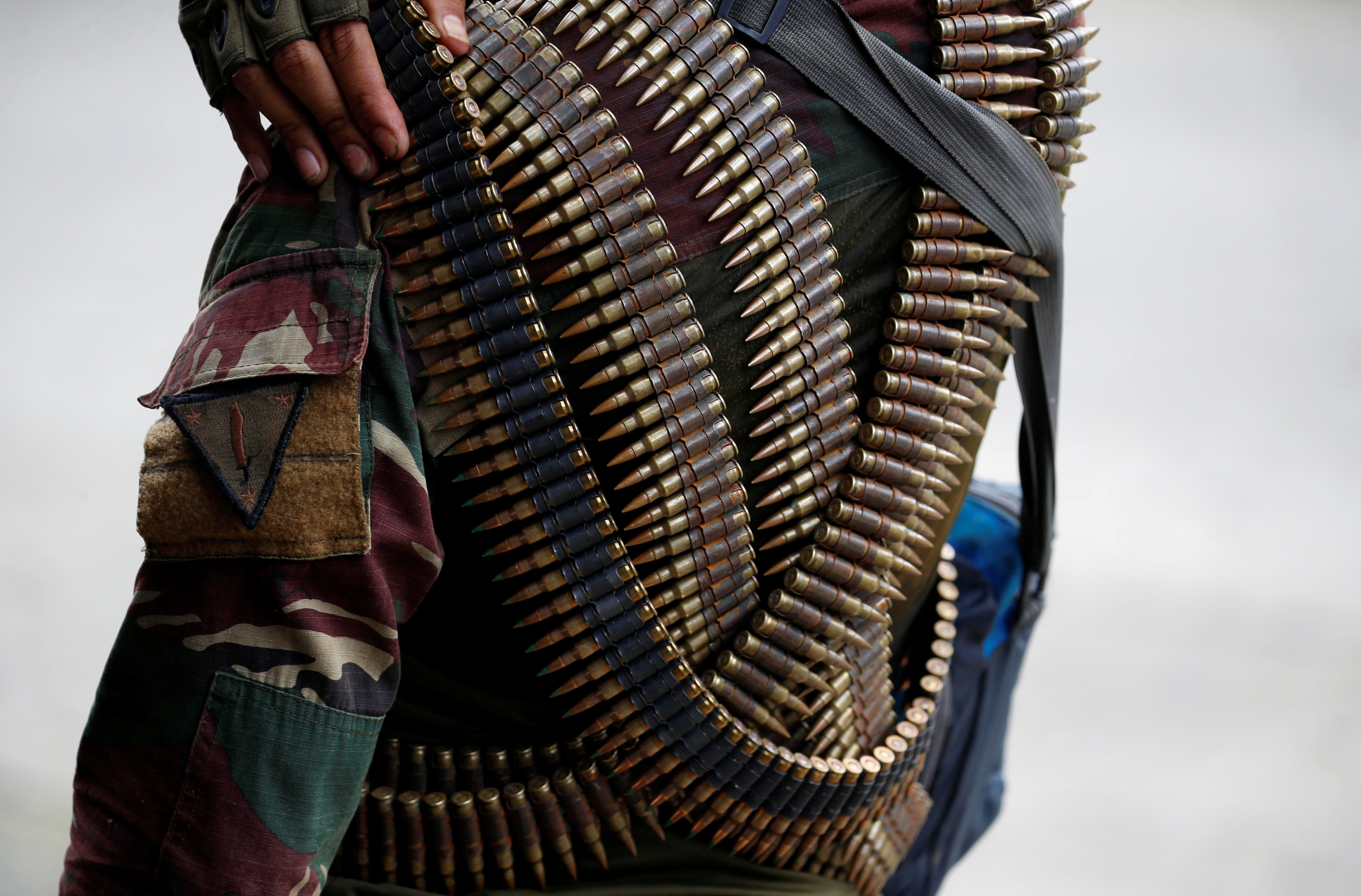 binh si Philippines dau voi phien quan Hoi giao anh 5