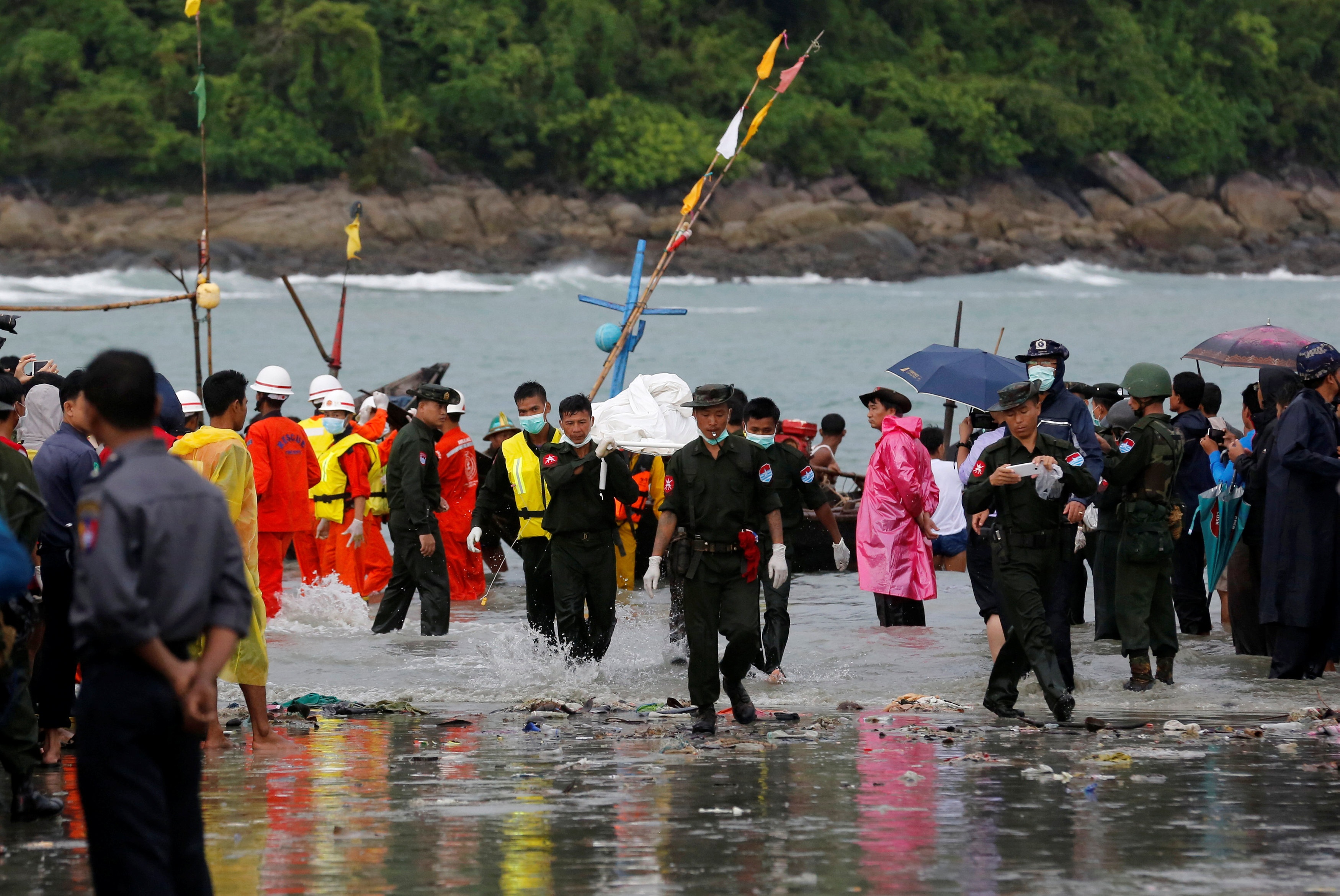 may bay roi o Myanmar anh 3