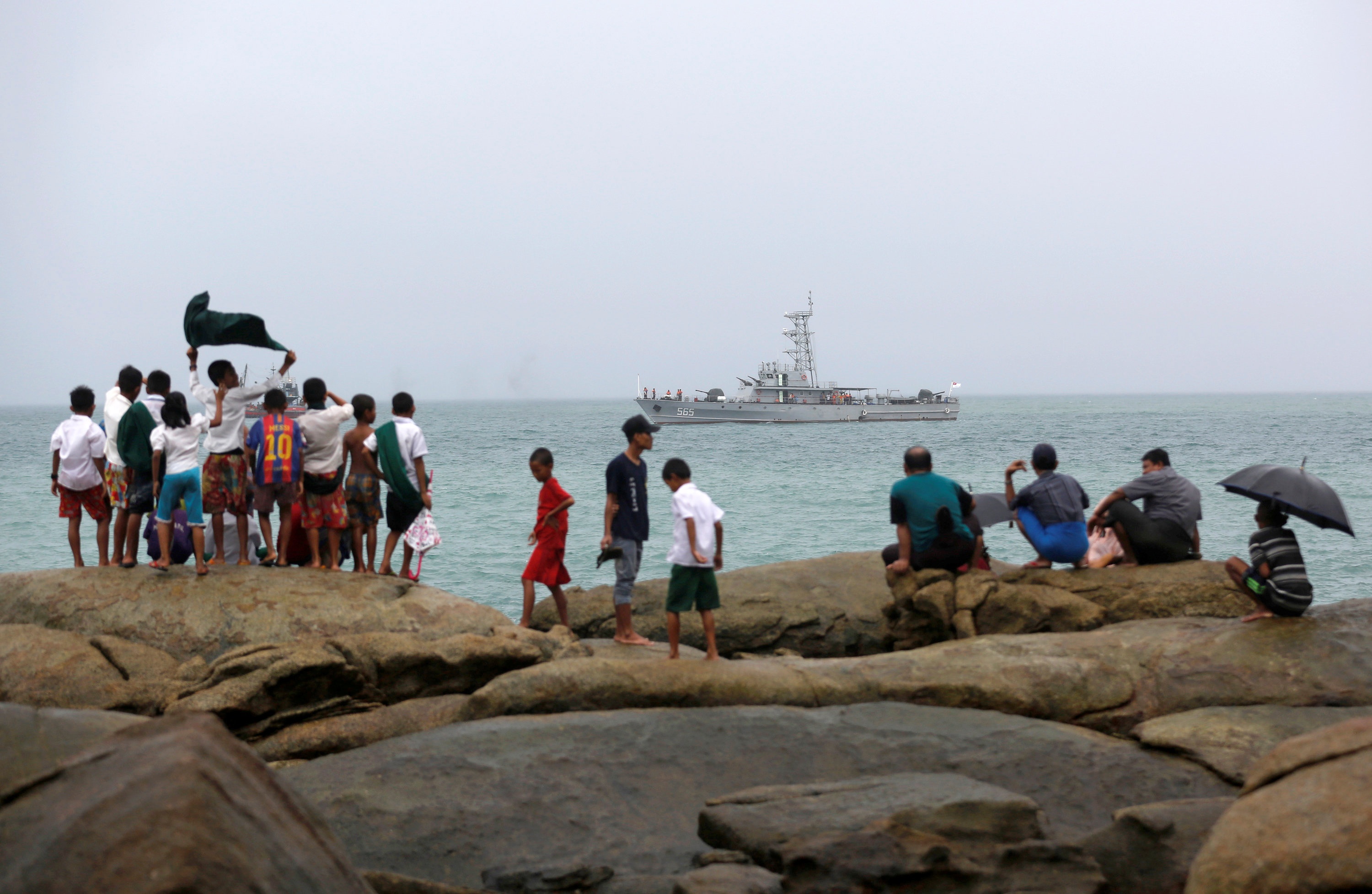 may bay roi o Myanmar anh 6
