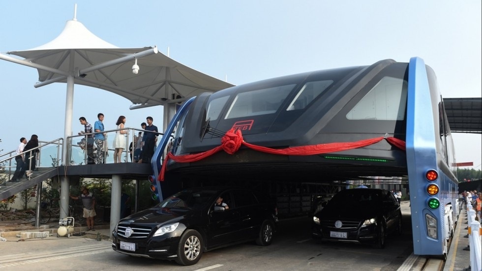 'Xe buyt khong lo' o Trung Quoc chinh thuc chet yeu hinh anh