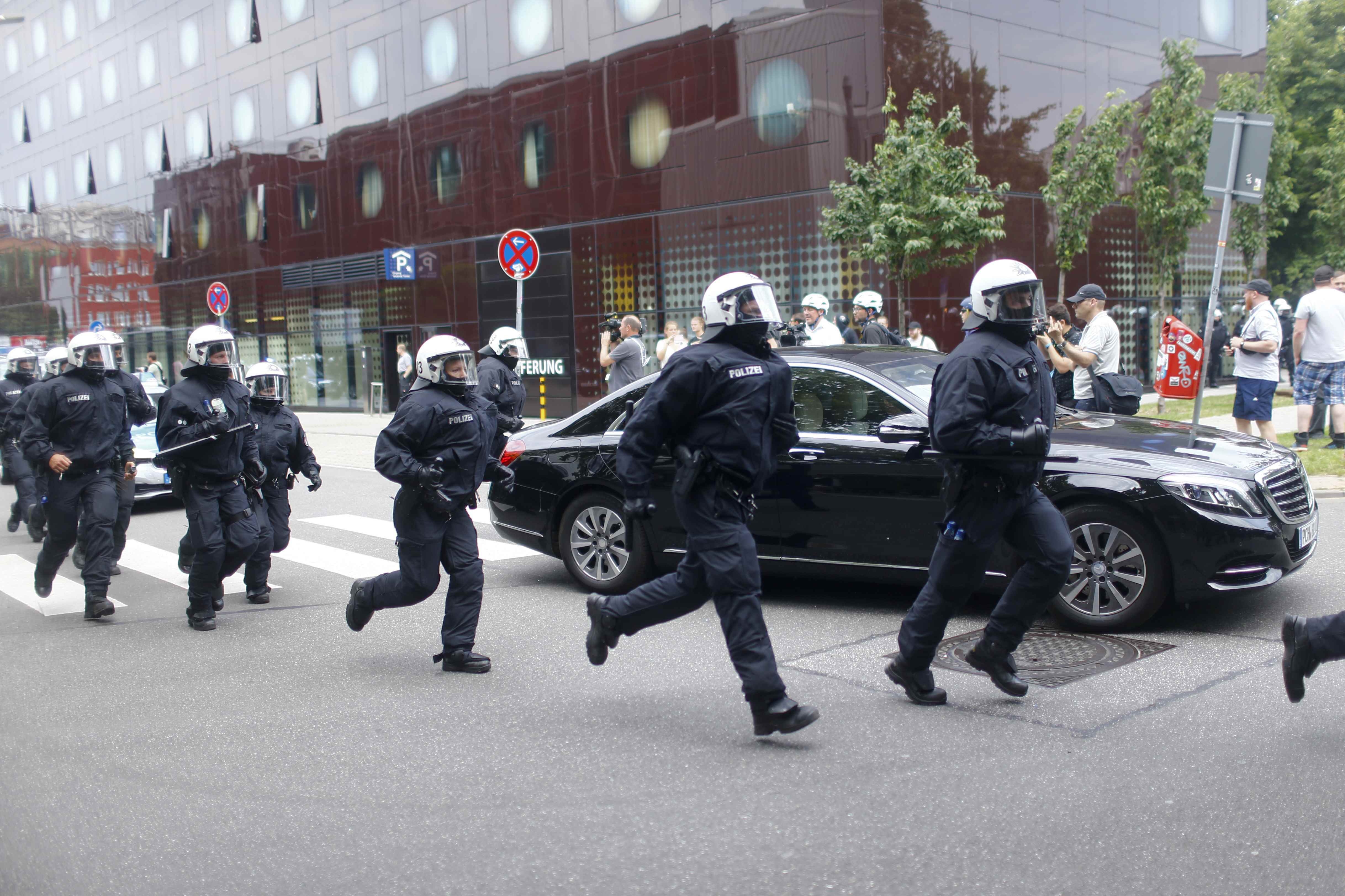 bieu tinh tai hoi nghi G20 anh 1