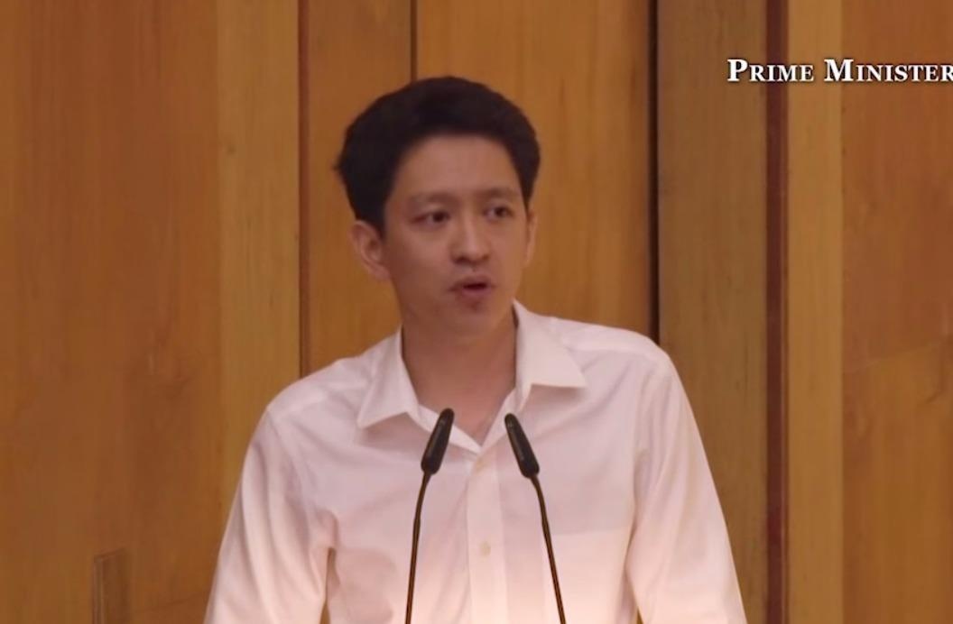 Chau trai Ly Quang Dieu bi chinh phu Singapore khoi kien hinh anh